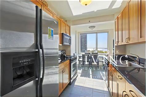 20 River Terrace rentals .